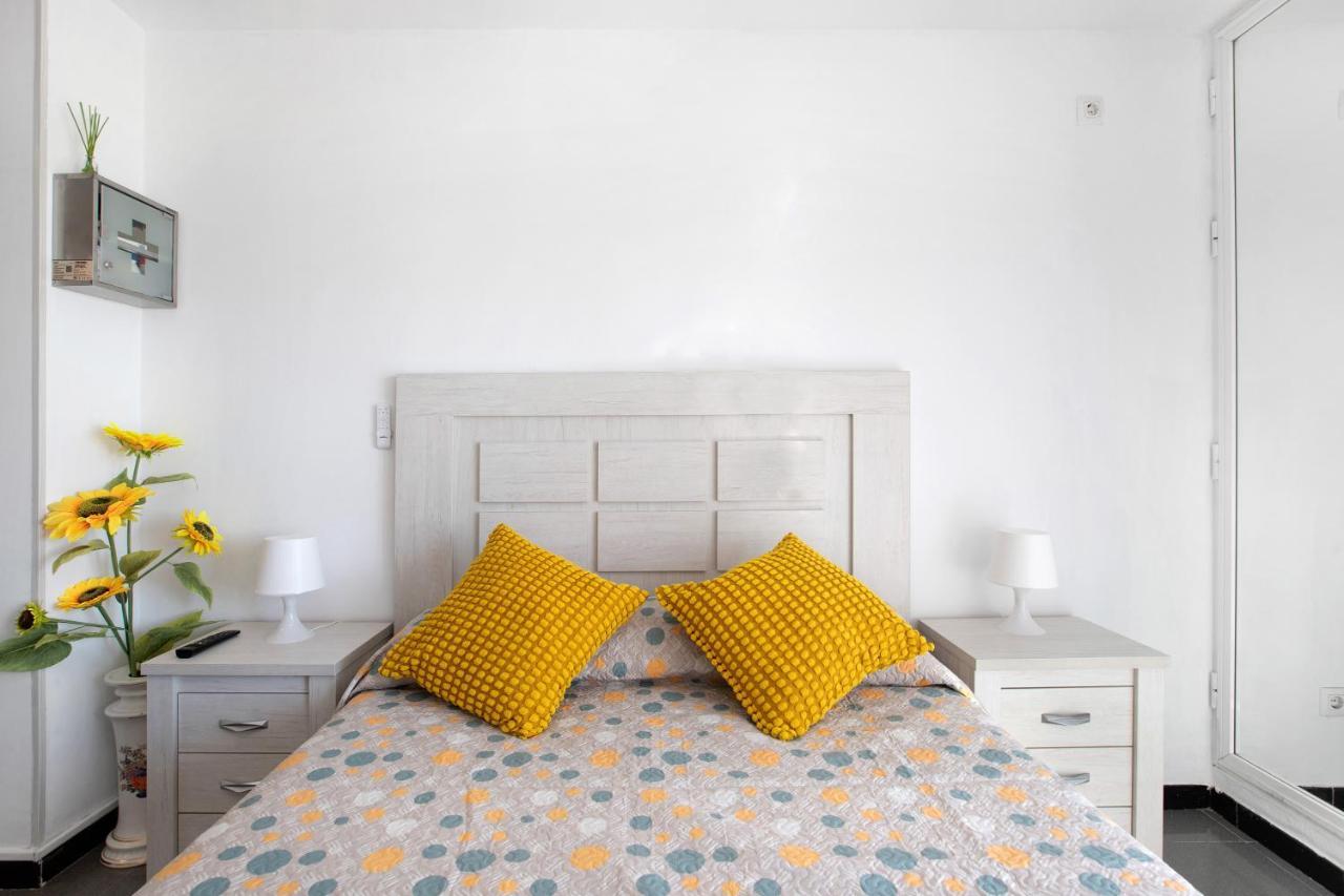 Bulto Carihuela B Apartment Торемолинос Екстериор снимка