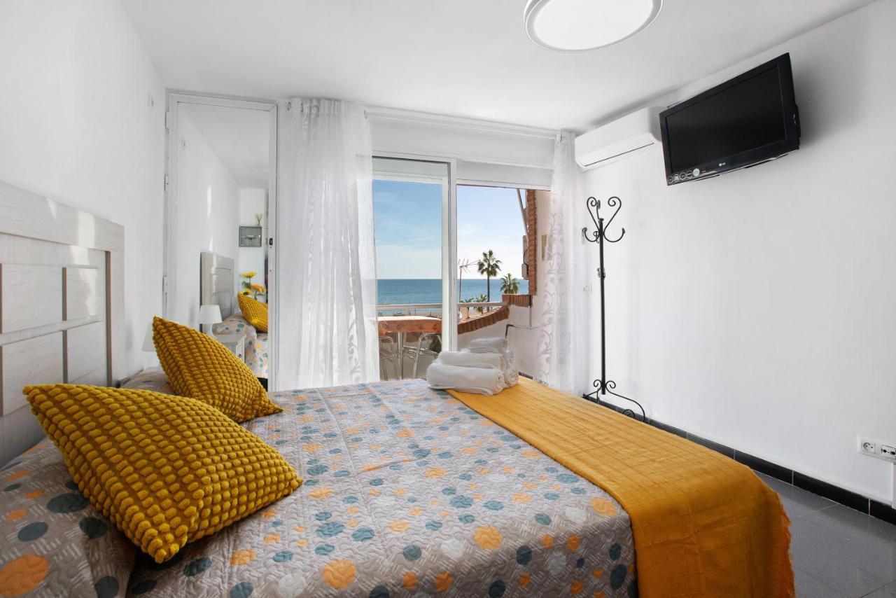 Bulto Carihuela B Apartment Торемолинос Екстериор снимка